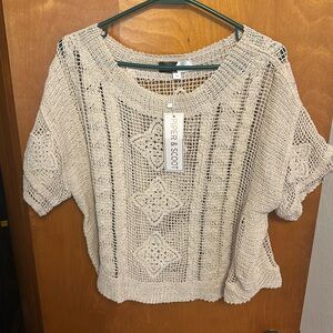 Piper and scoot crochet top NWT
